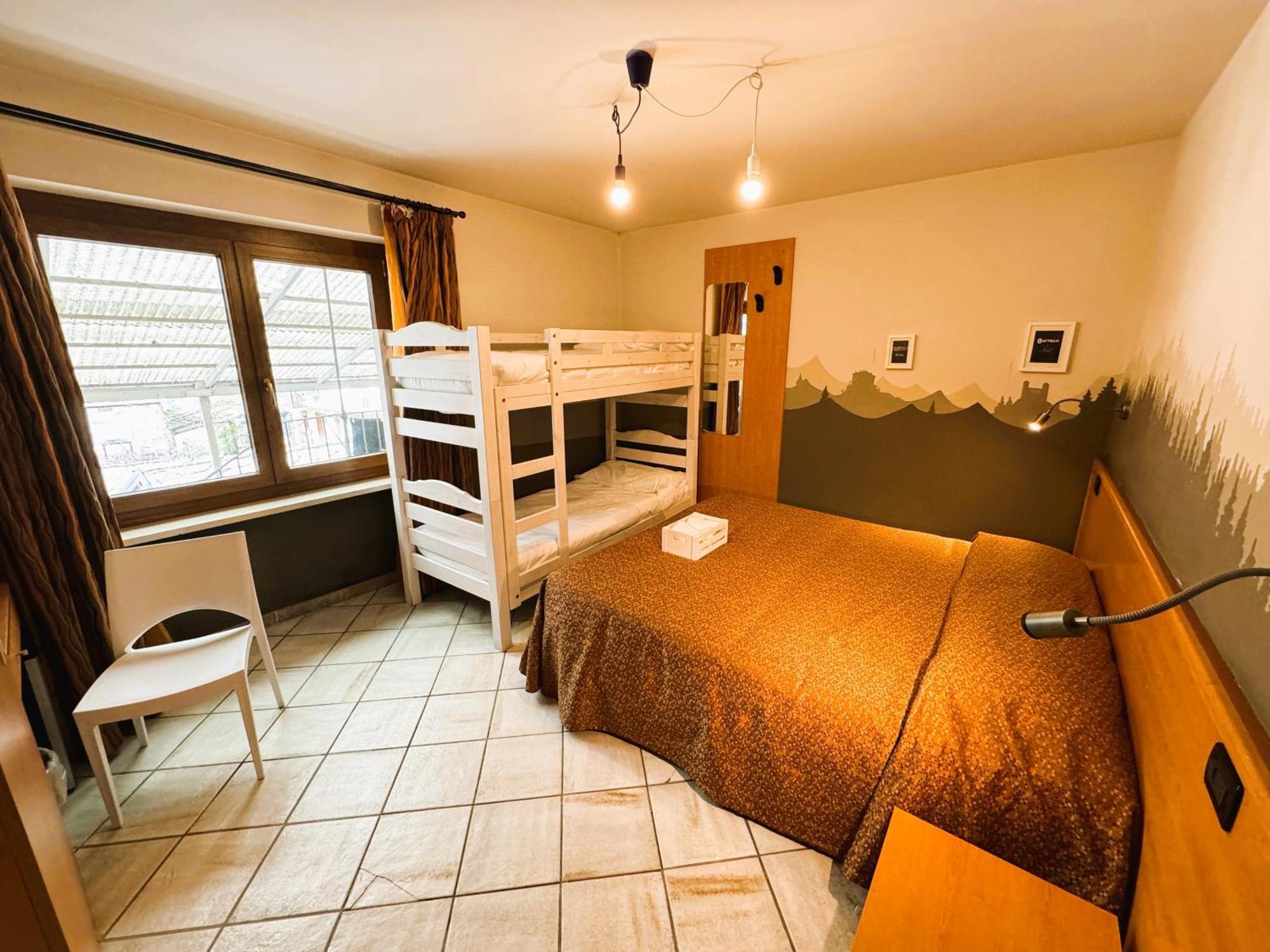 Hotel&Restaurant Armanac De Toubie Arnad Luaran gambar