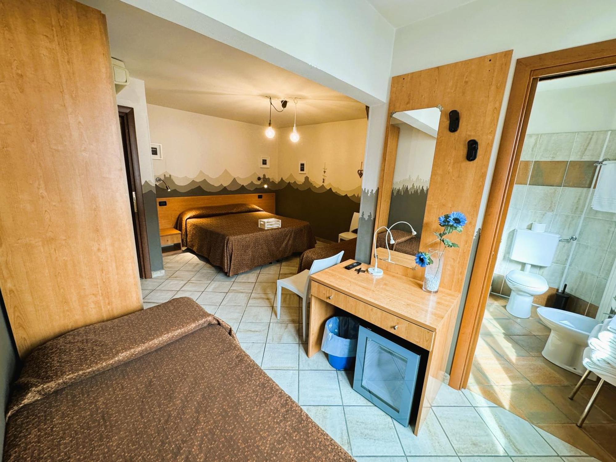 Hotel&Restaurant Armanac De Toubie Arnad Luaran gambar