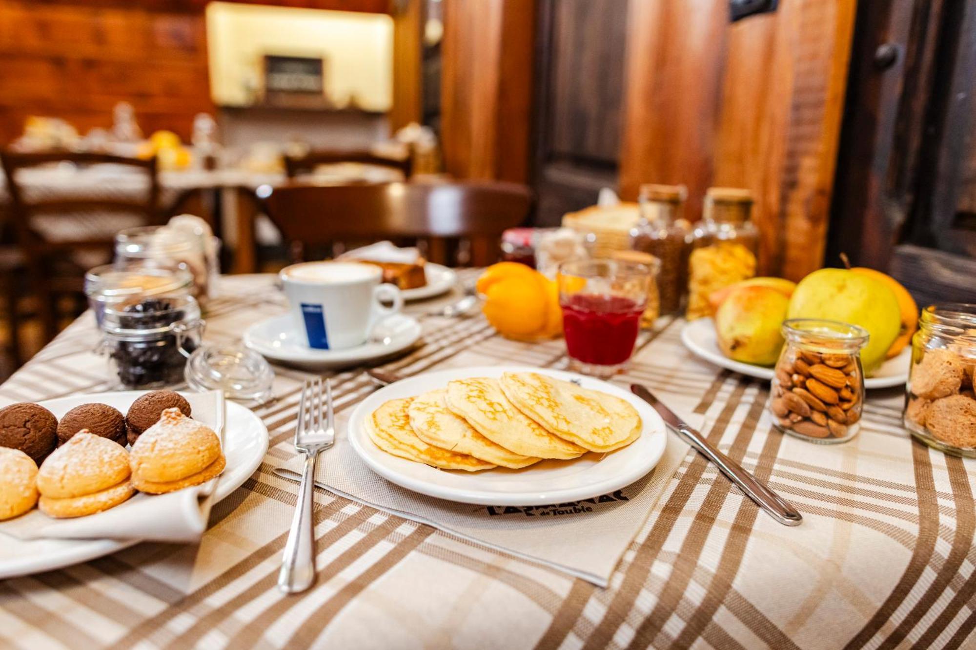 Hotel&Restaurant Armanac De Toubie Arnad Luaran gambar