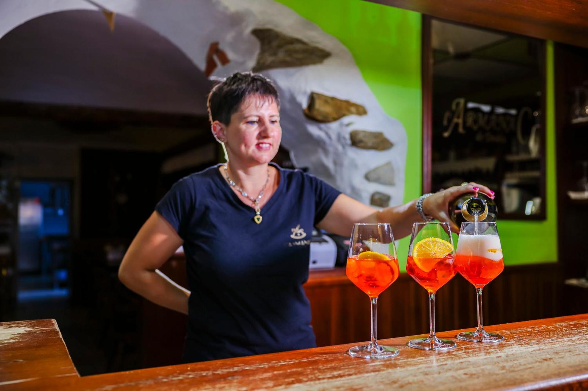 Hotel&Restaurant Armanac De Toubie Arnad Luaran gambar